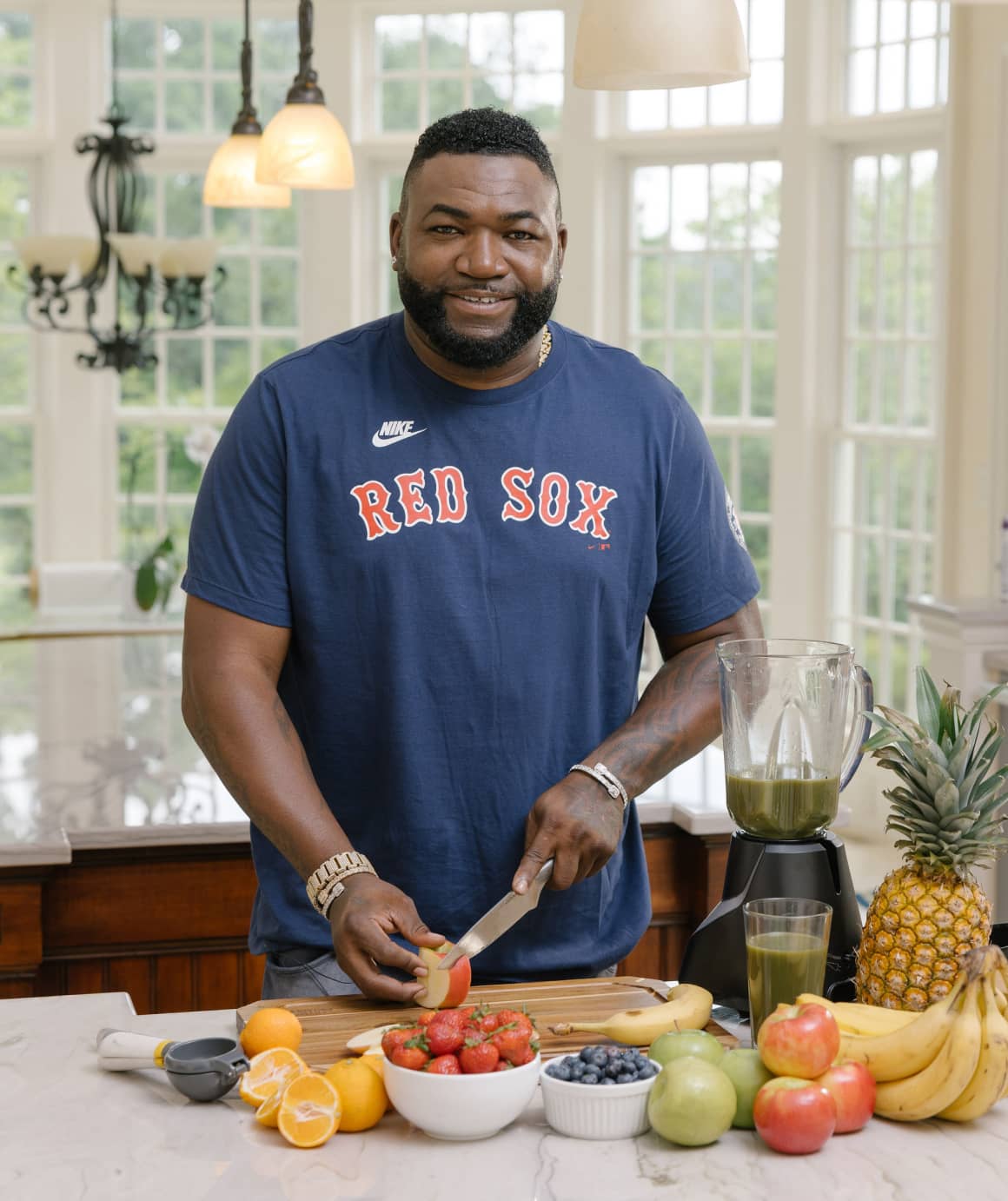 David Ortiz cutting fruit